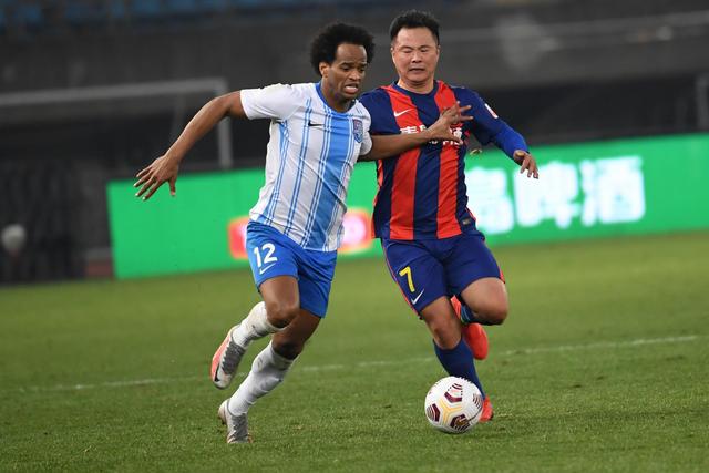 莫兰特准绝杀灰熊险胜森林狼 热火大胜开拓者